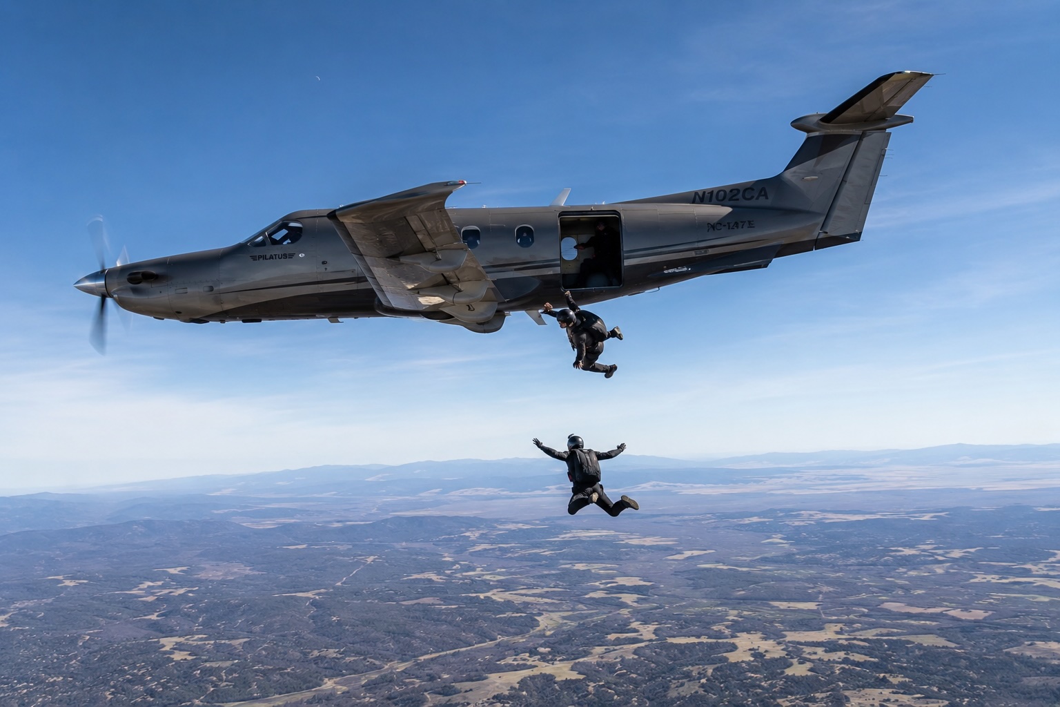 Enquête après le crash d’un avion de parachutisme près de Nancy.